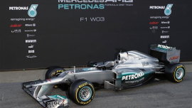 Mercedes представит гоночный авто W03